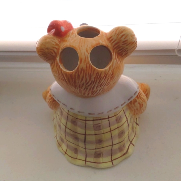 Toothbrush holder - Picture 3 of 3